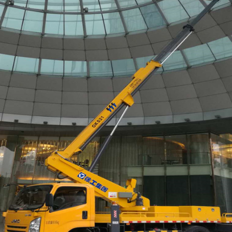 蓬莱镇附近高空作业车租赁｜安全设备租赁｜高空安装|工程定制化方案｜亿立达设备租赁